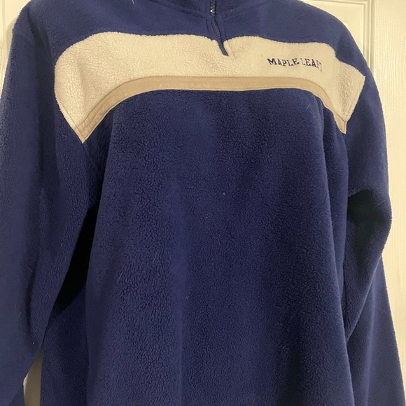 Toronto Maple Leafs licensed fleece half zip up sweatshirt size L - Picture 3 of 3